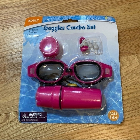 Pink Swim Goggles Set NEW Ear Plugs Nose Clip Adult